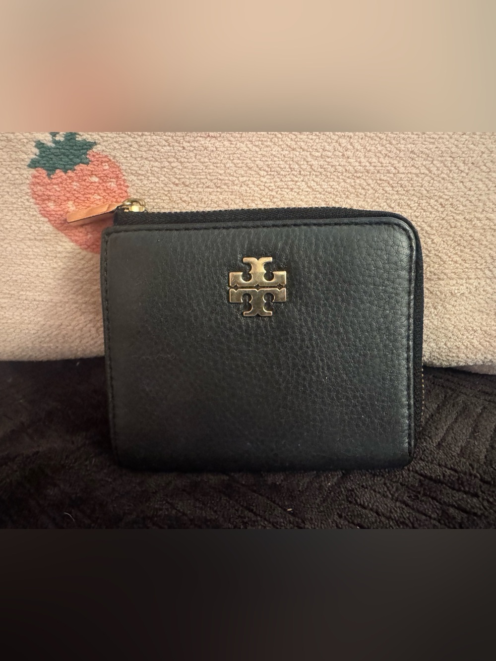 Tory Burch Black Leather Zip Wallet with Gold Logo